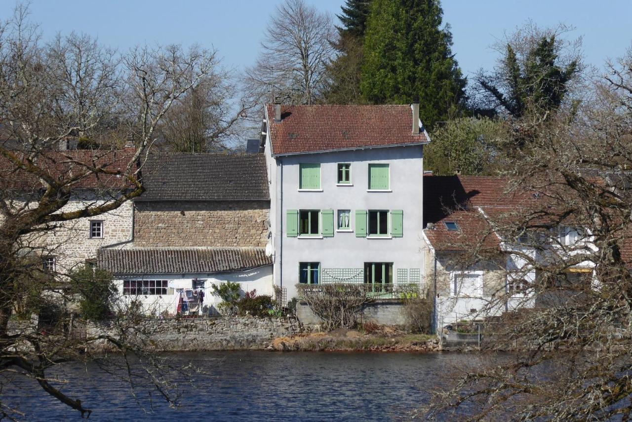 Chambres D'Hotes L'Hirondelle Du Lac Peyrat-le-Château Esterno foto